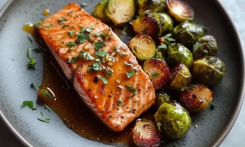 Honey Garlic Salmon and Brussels Sprouts (35-Minutes) Honey Garlic Salmon and Brussels Sprouts (35-Minutes)