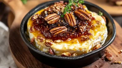 Baked Brie with Fig Jam and Pecans Baked Brie with Fig Jam and Pecans