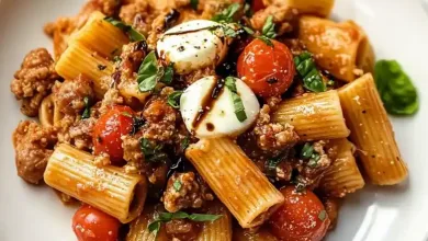 Caprese Pasta with Italian Sausage (30-Minutes) Caprese Pasta with Italian Sausage (30-Minutes)