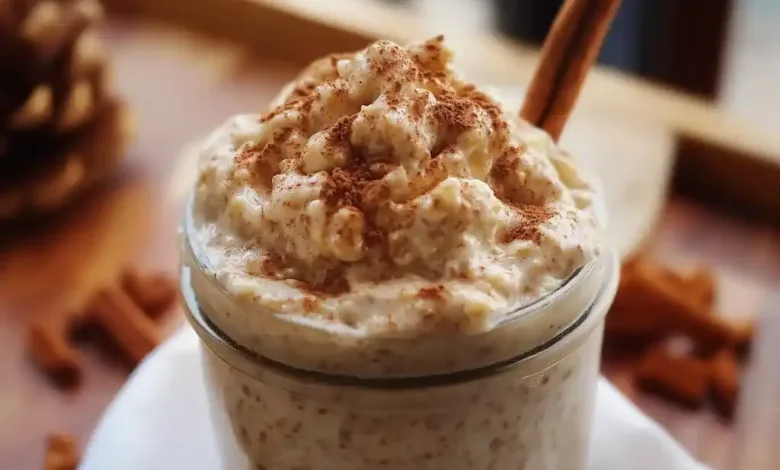 Easy Cinnamon Roll Overnight Oats Recipe