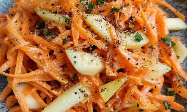Healthy Carrot Apple Salad Recipe (15-Minutes)